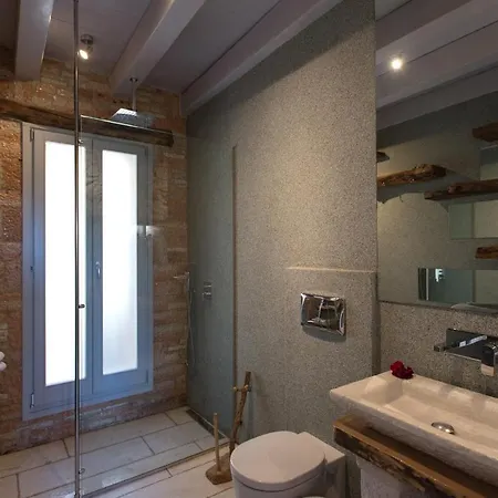 Sinium Luxury