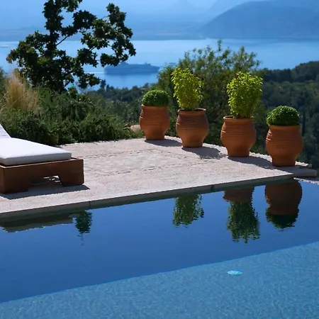 Sinium Luxury Villa